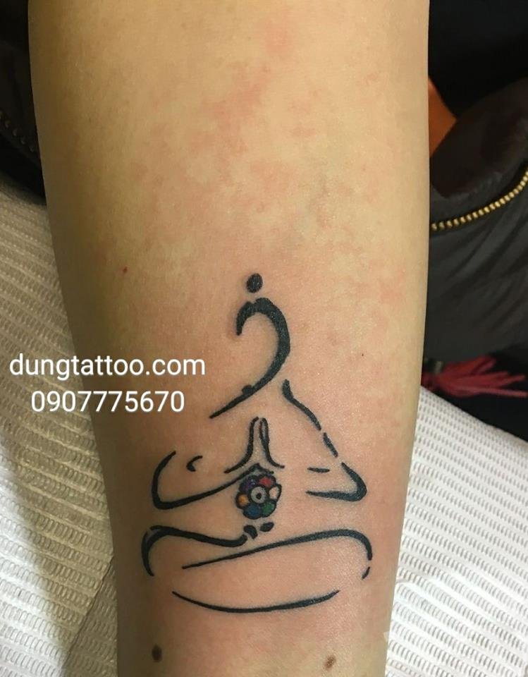 hinh xam phat hoa van thuc hien dungtattoo 0907775670